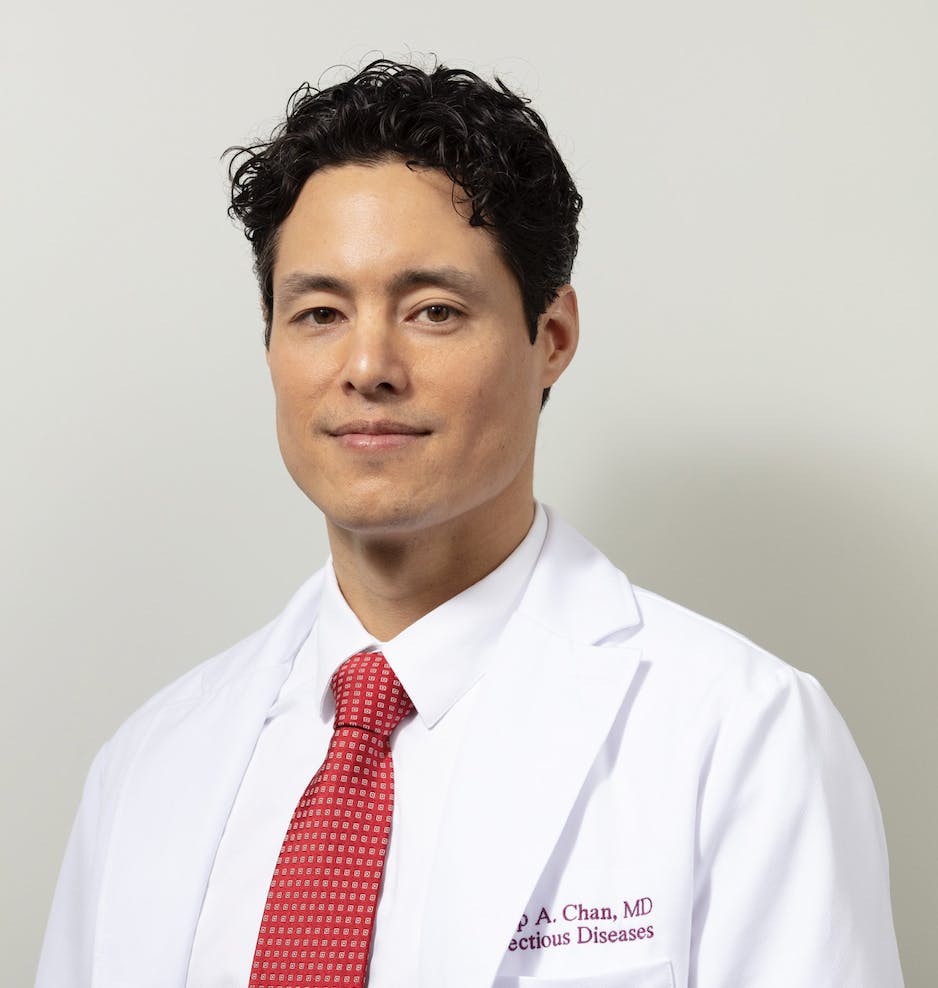 RI Top Doctor Discusses Impact of Trump Cuts to NIH Grants