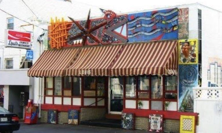 Beloved East Side Diner Louis Is Closing After 79 Years