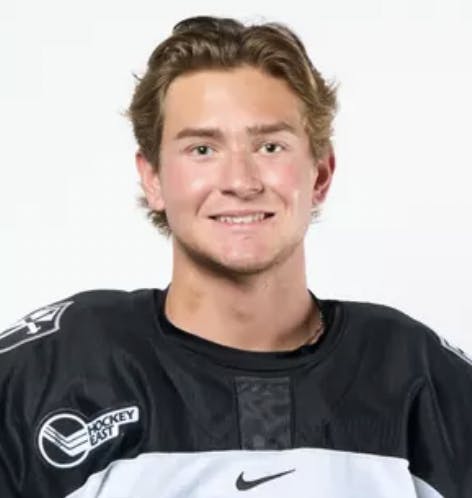 PC Hockey Extends Winning Streak With Sweep of BU